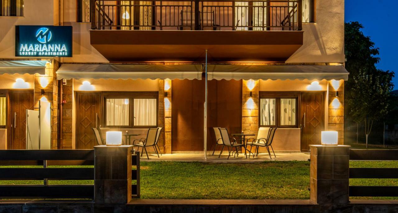 Luxury Apartments Marianna Néos Marmarás Exterior foto